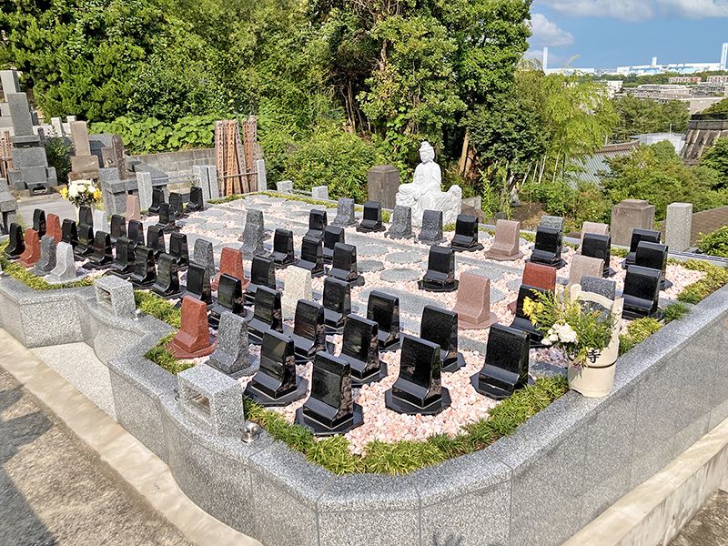 横浜慶珊寺樹木葬墓地