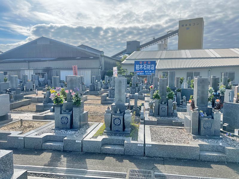 鶴原墓地