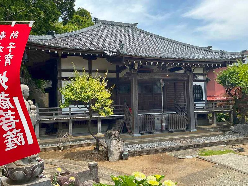 思い出の丘萬福寺樹木葬