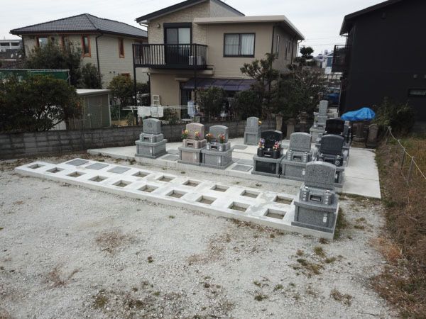 大岡北共同墓地