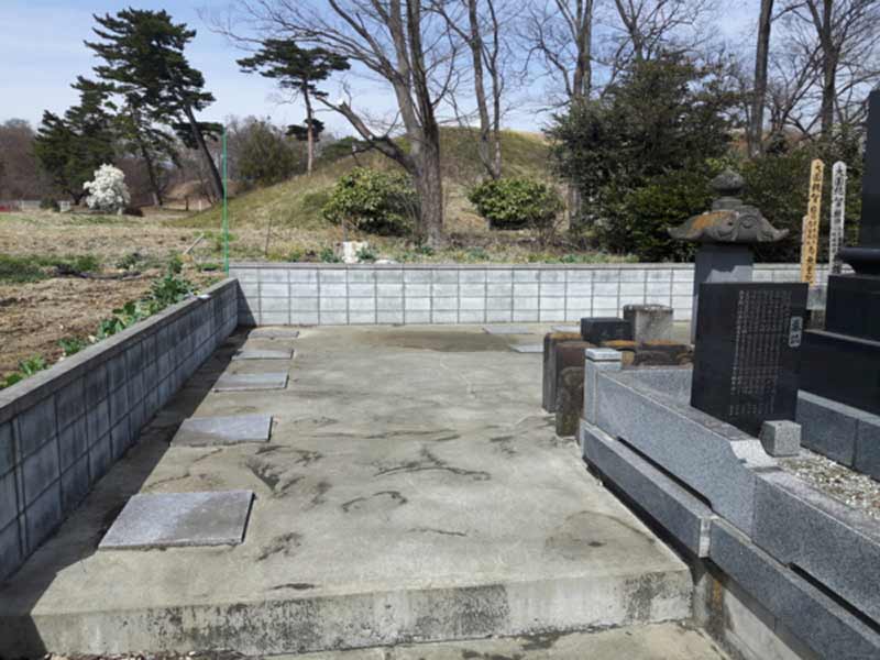 二子山共同墓地