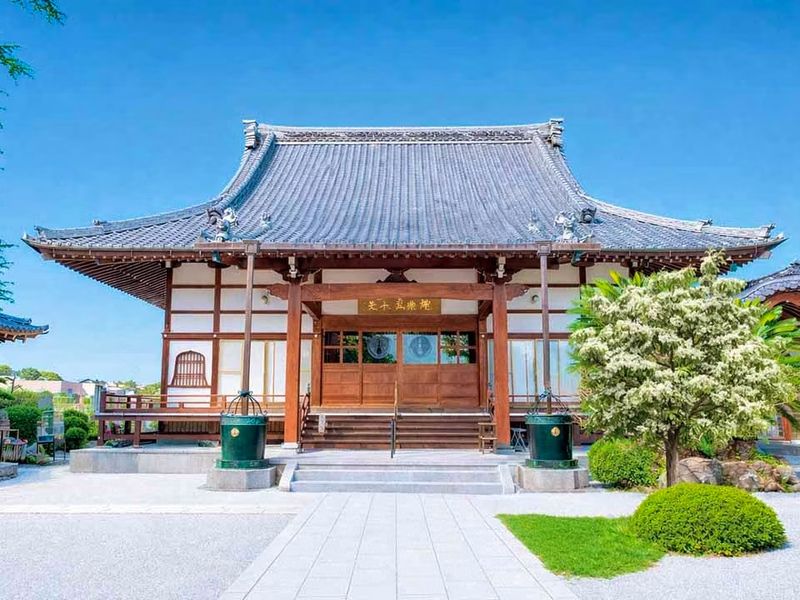 400年以上の歴史がある源立寺が永代にわたり供養・管理いたします。