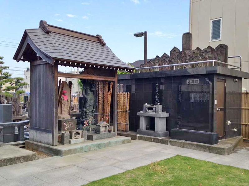 松江 東善寺墓苑