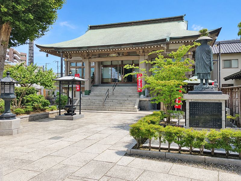 覚王寺霊園