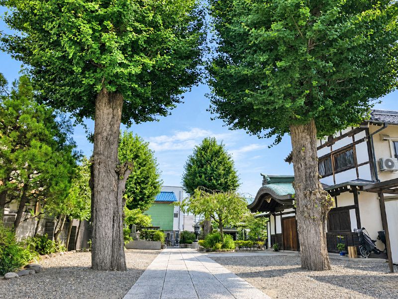 覚王寺霊園