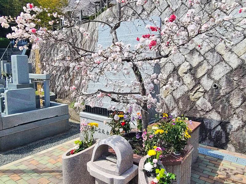 京都桃山霊苑