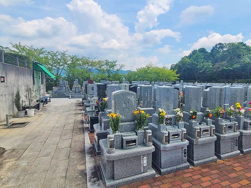 京都桃山霊苑