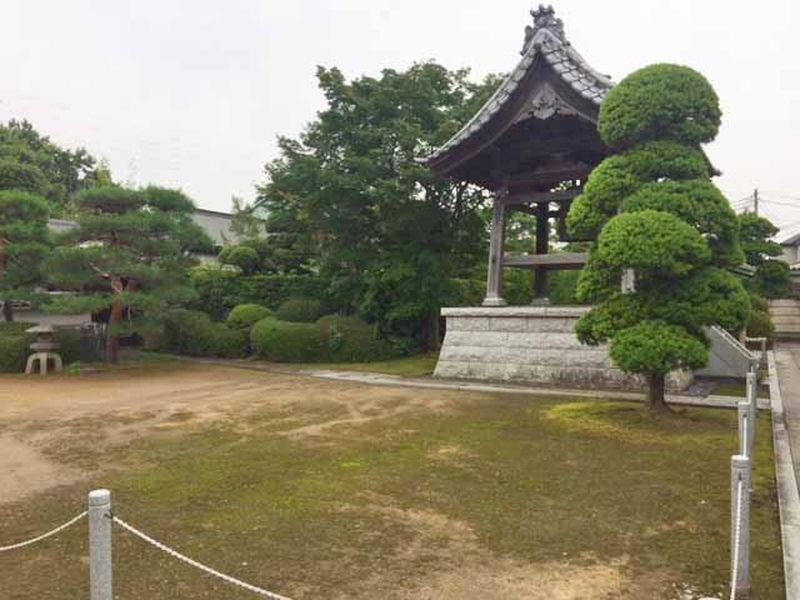 境内