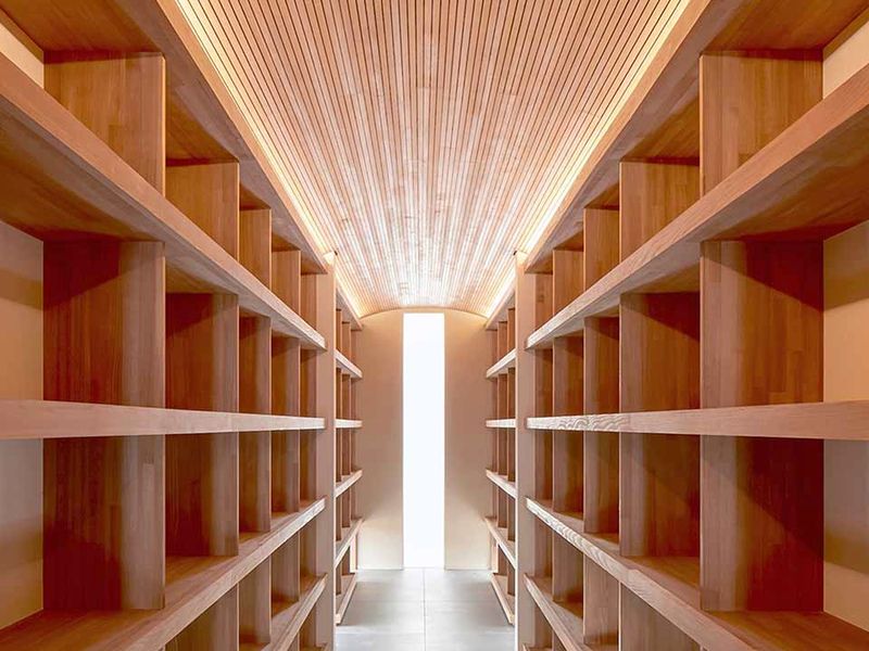 図書館のような納骨室