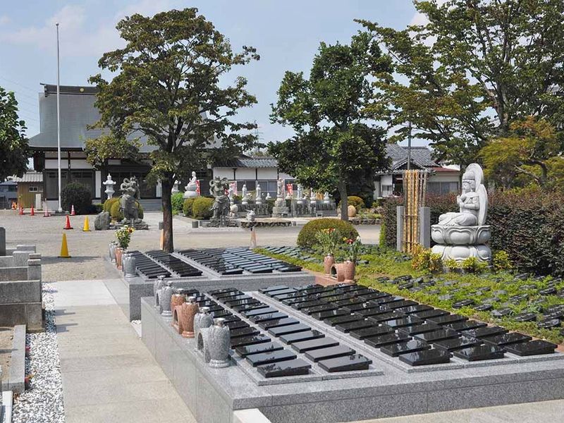 墓域