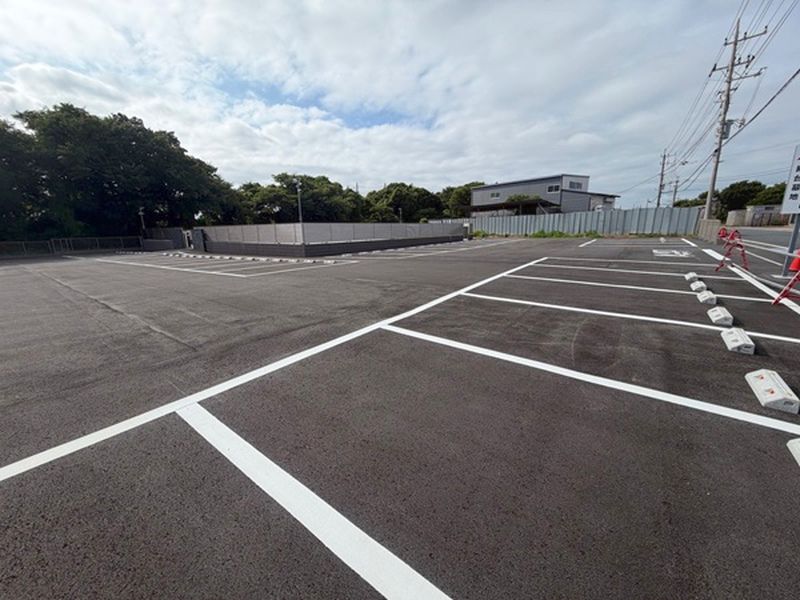 大型駐車場