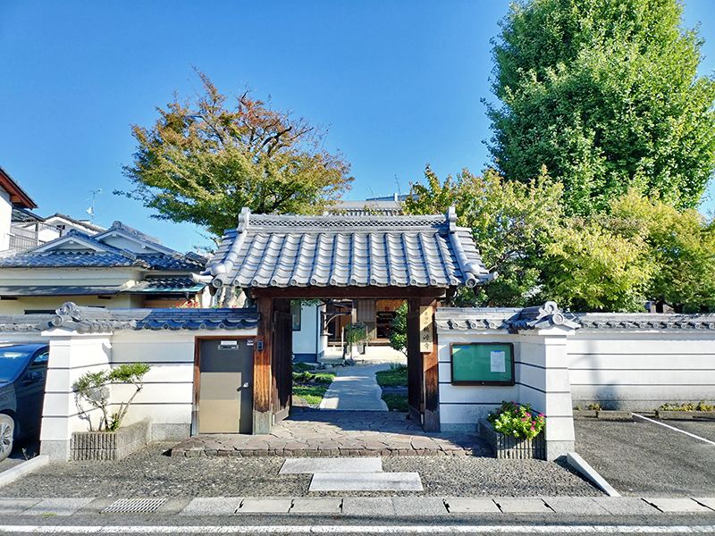 桃源寺山門