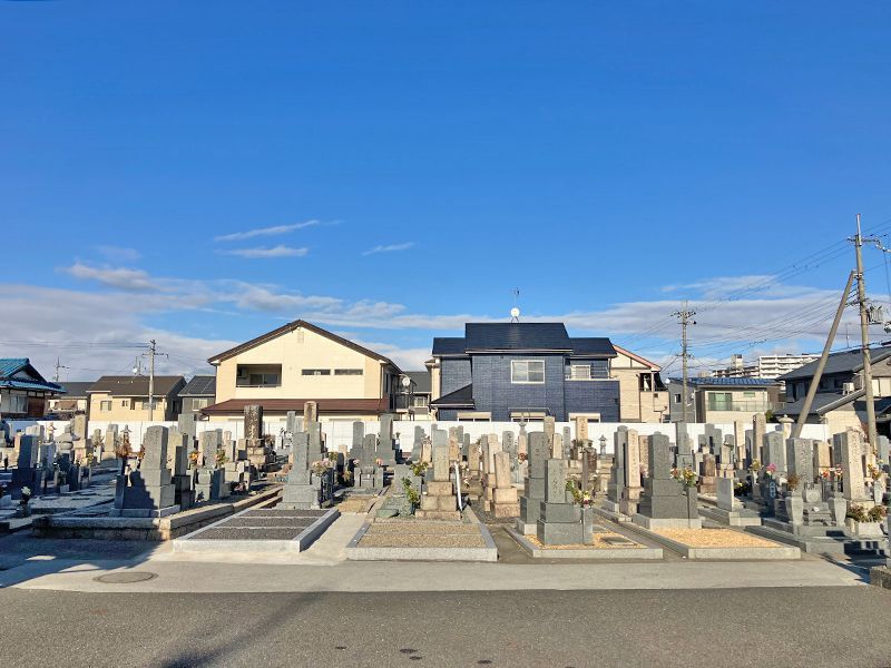 今宿南墓地