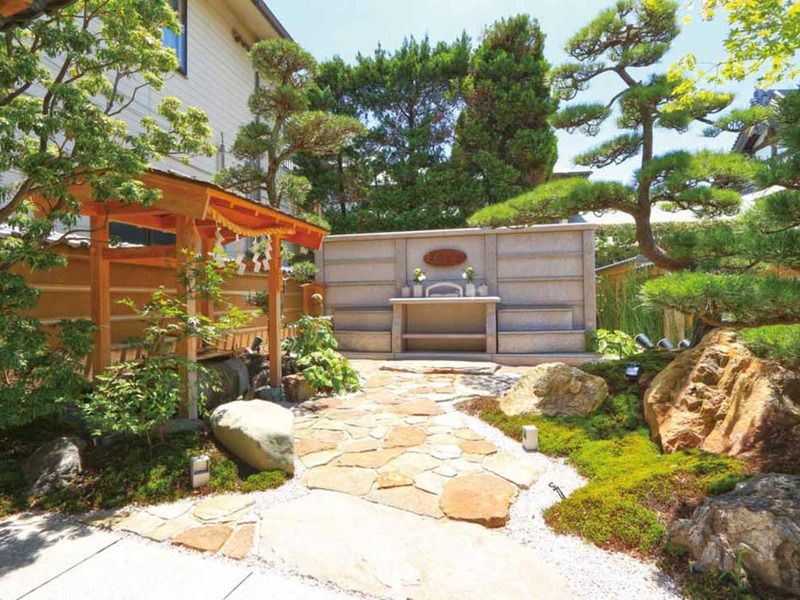 和庭苑型永代供養墓「ふれあい」