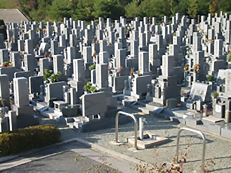 川西市公営霊園