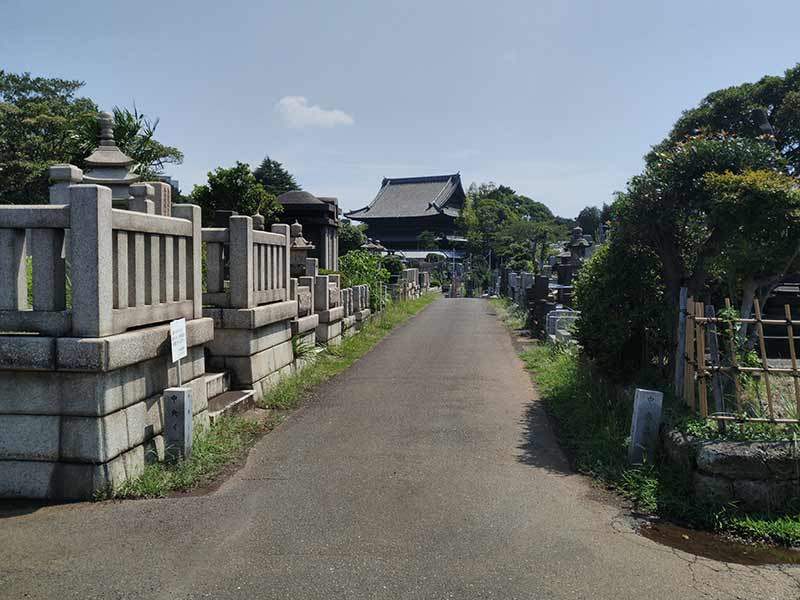 大本山 總持寺（総持寺）　広い参道