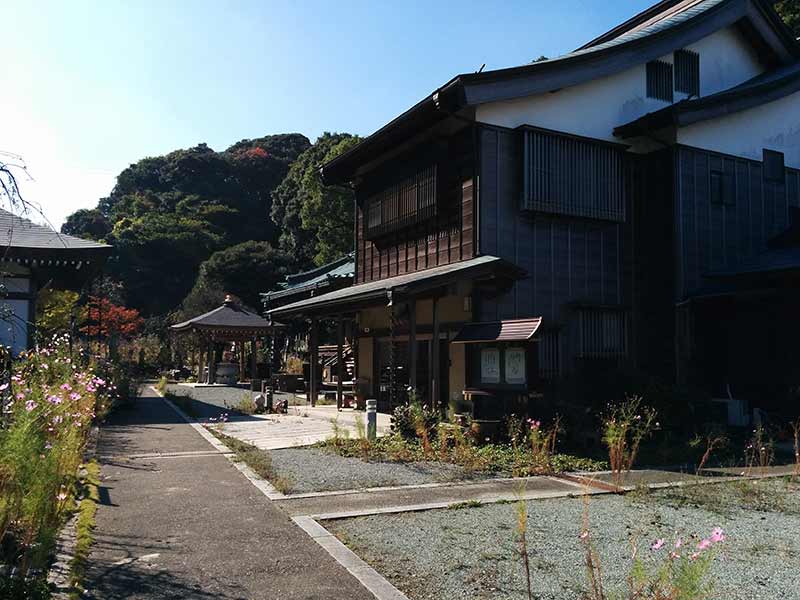 飯盛山仁王院 鎖大師青蓮寺　寺務所