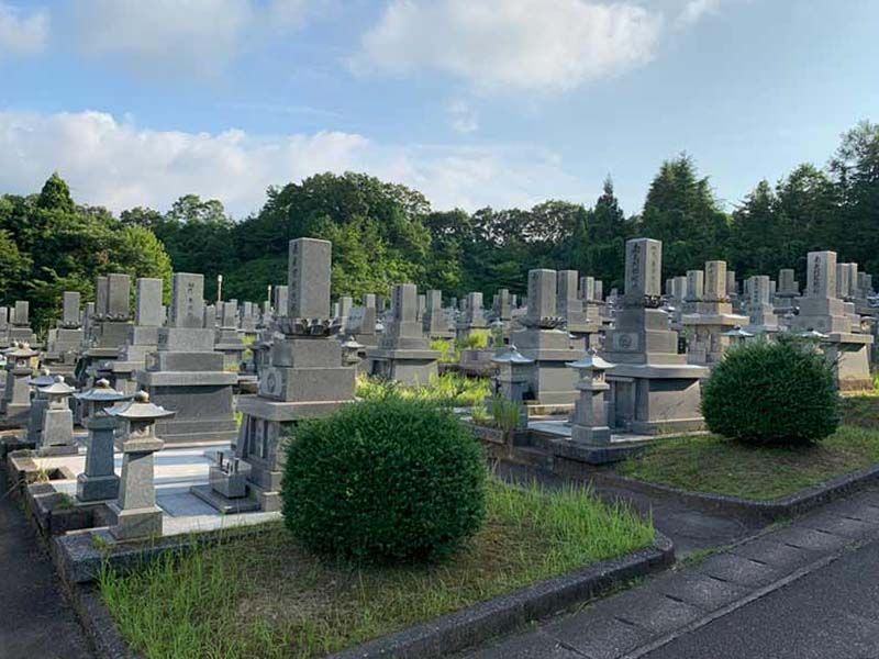 砺波市営 赤坂霊苑