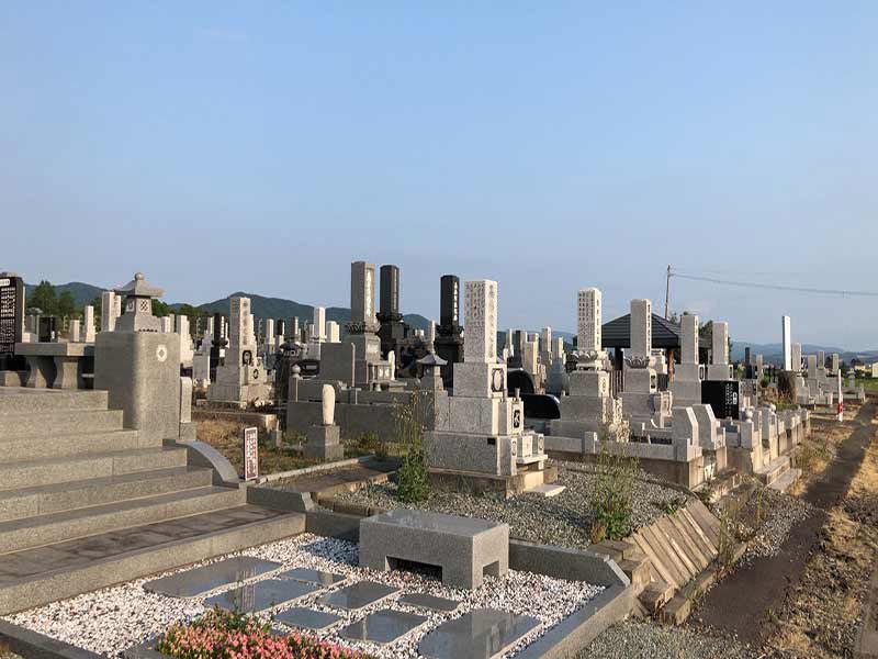 士別市営　武徳墓地