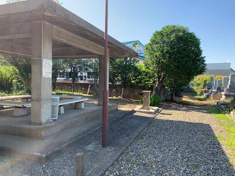 燕市墓地公園