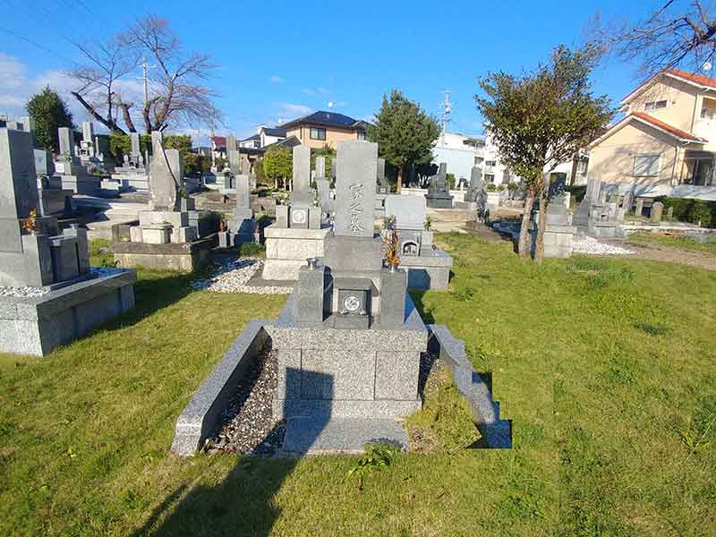 磐田市営 見付景ノ宮墓地