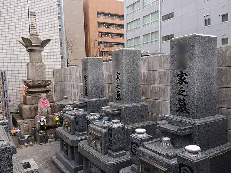 長久寺墓地