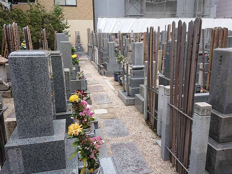 長久寺墓地