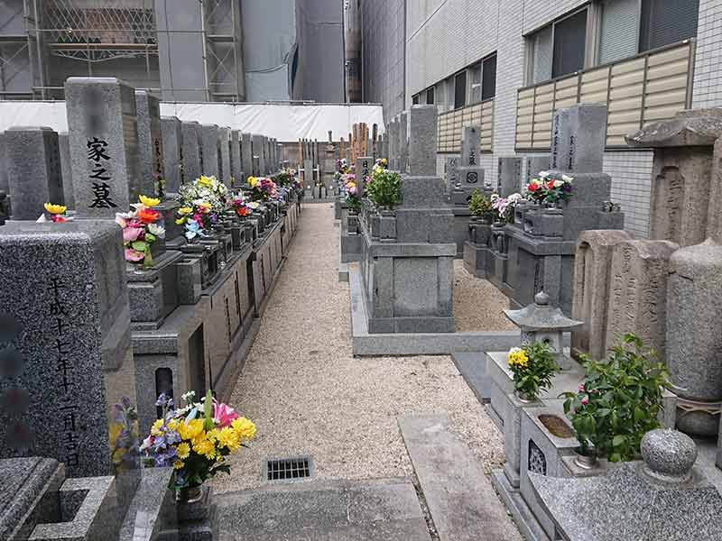 長久寺墓地