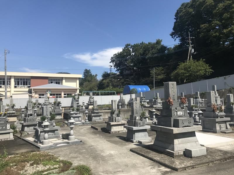 美馬市営 猪尻墓地