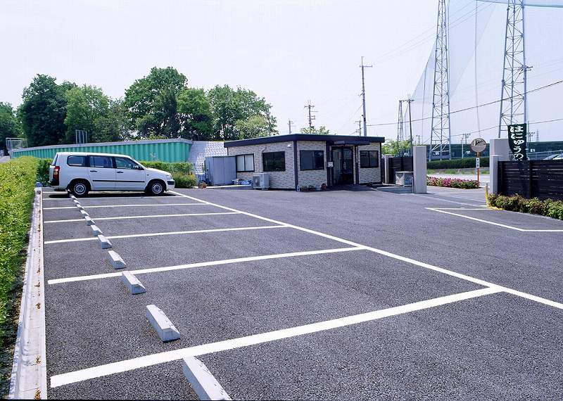 はにゅうの霊園　駐車スペース