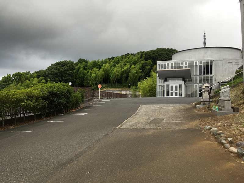 ゆぎ霊苑　駐車場