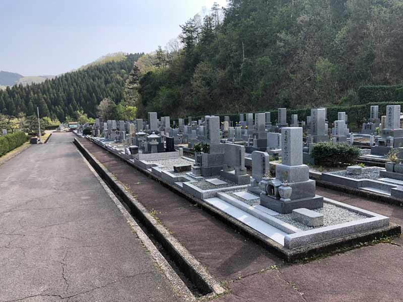 越前市営 鴨谷霊苑