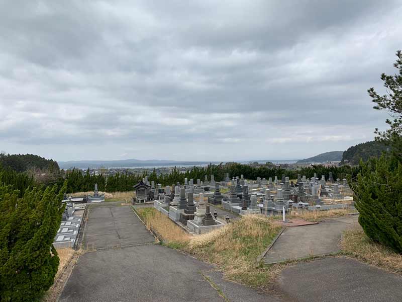 七尾市営 墓地公園