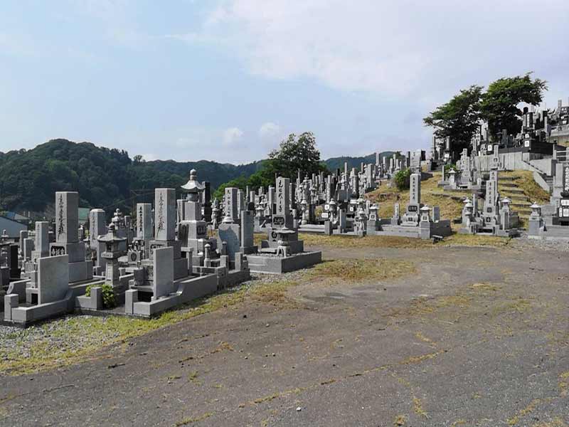 新ひだか町営　東静内共同墓地