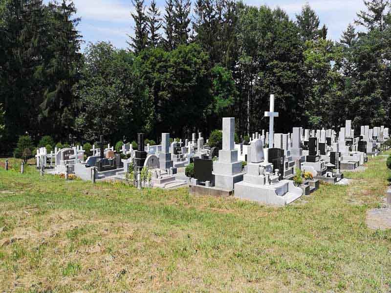 帯広市緑ケ丘墓地　宗教不問の公営墓地