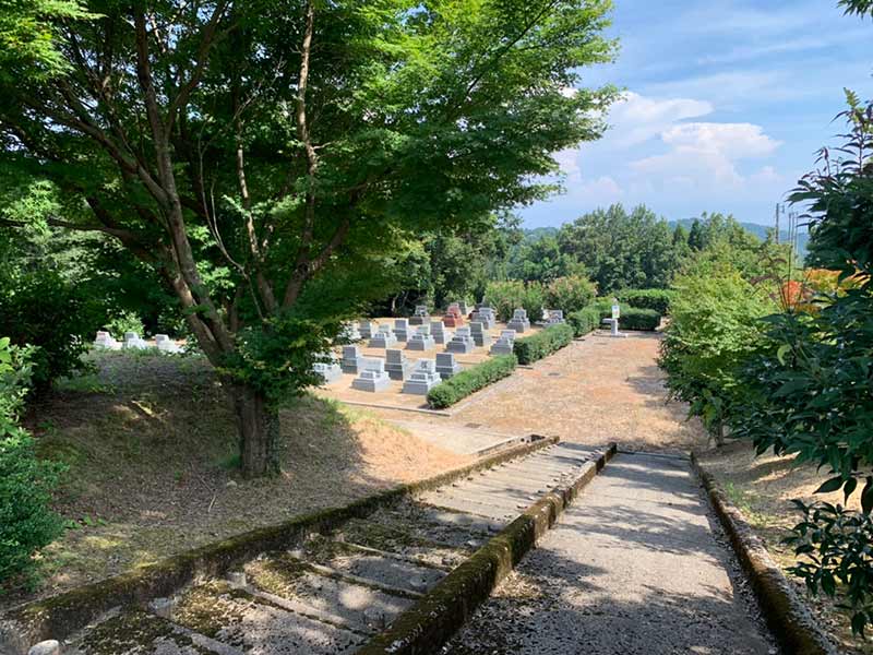 氷見市営 東原墓地公園