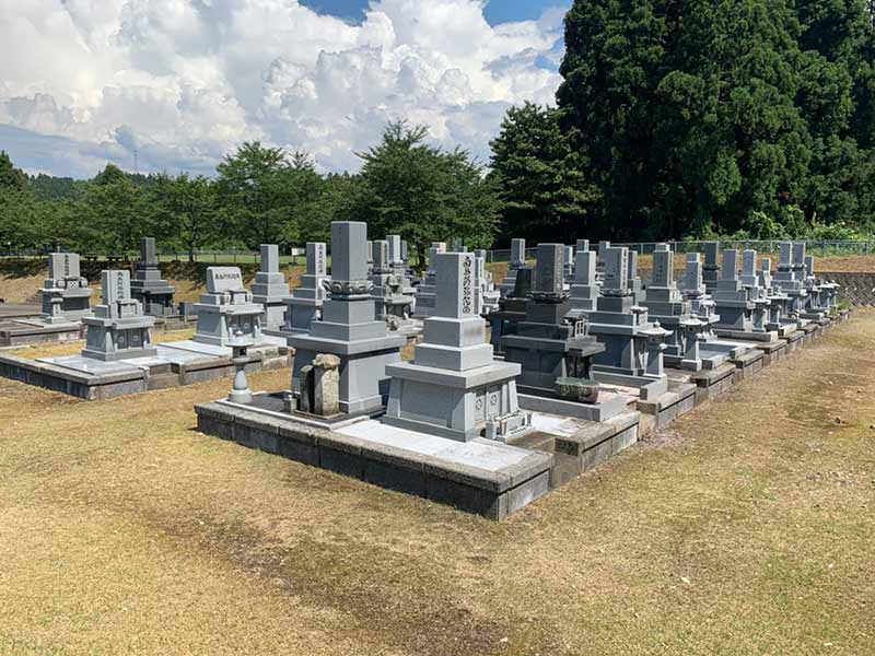 富山市営 大山墓地公園