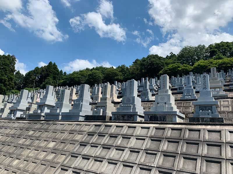 砺波市営 青山霊苑