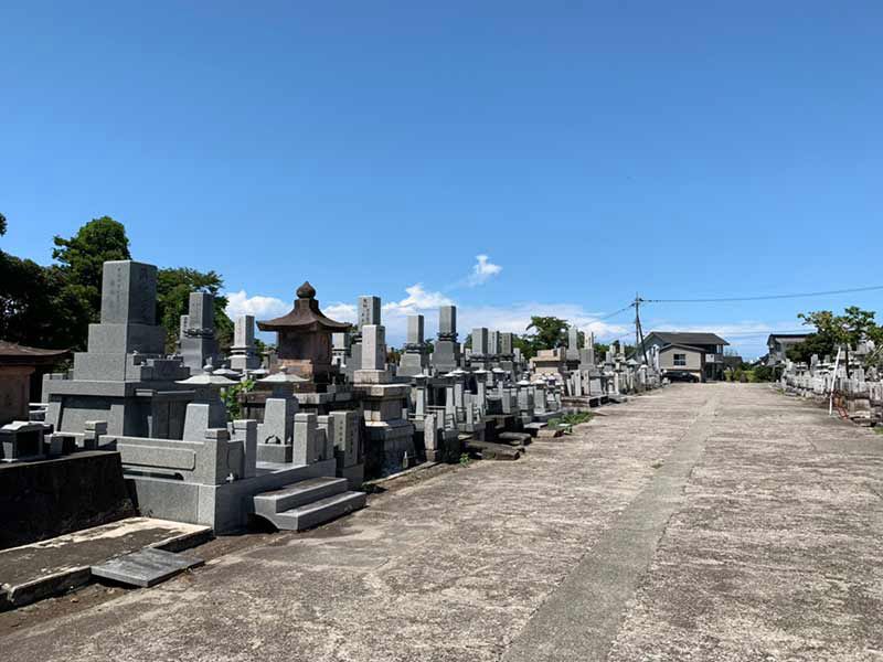 魚津市営 宮津霊園