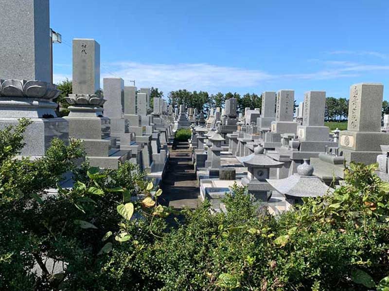 朝日町営 東草野墓地