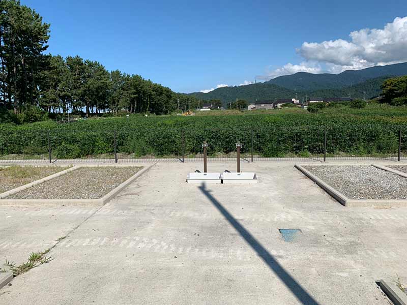 朝日町営 浜草野墓地