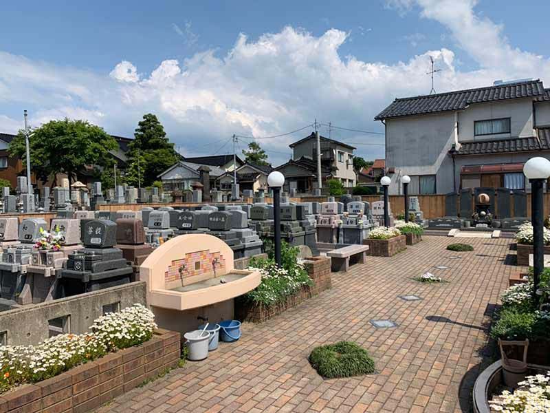 フローラルガーデン寺町