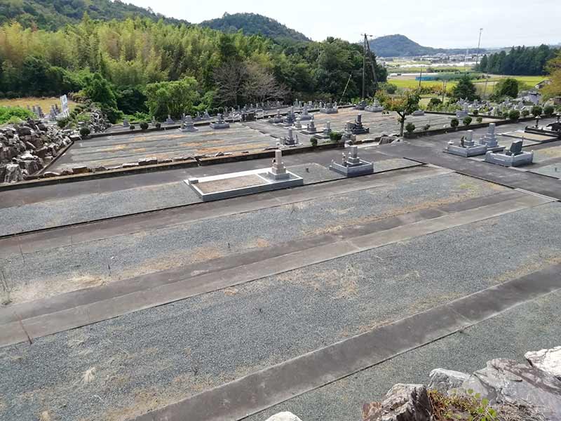 吉祥山緑地墓苑の空き区画