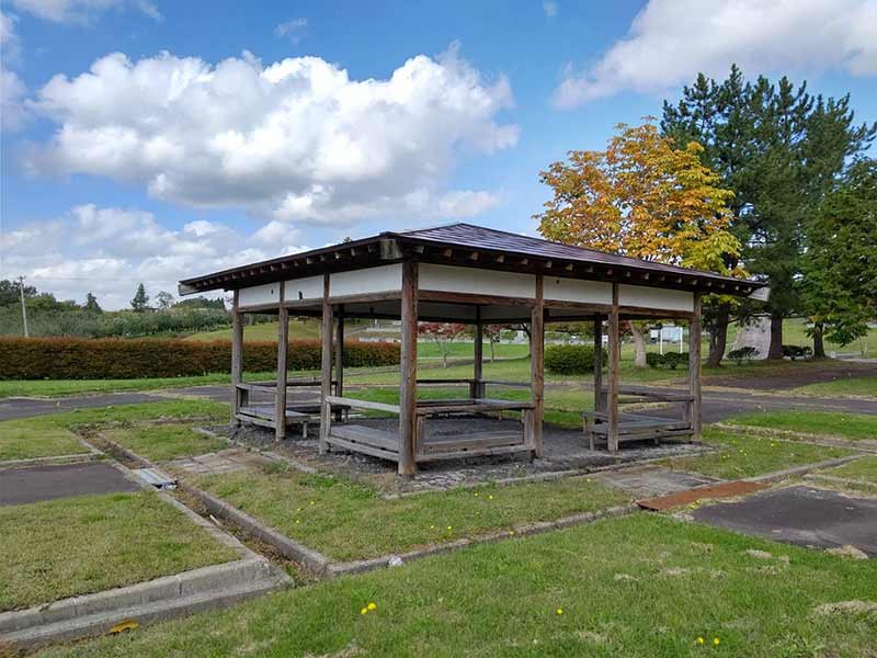 青森市浪岡墓園