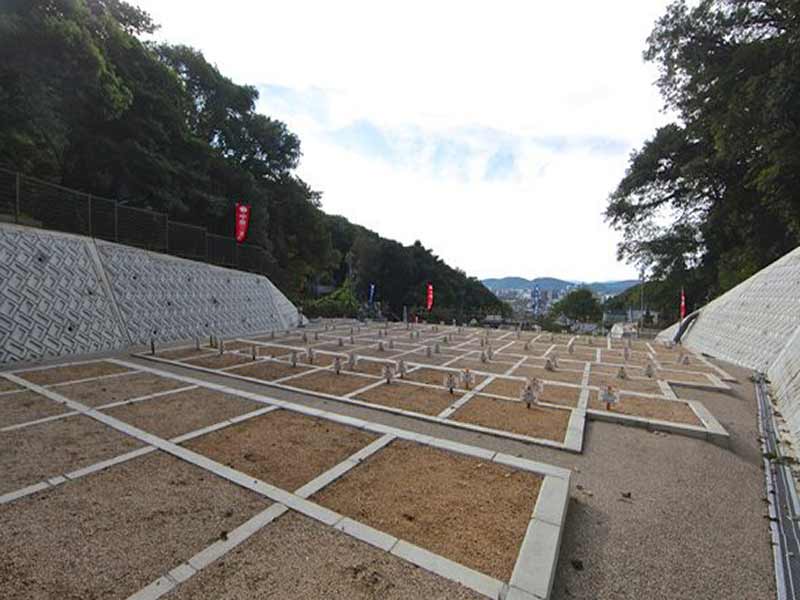 安住院みかい霊園