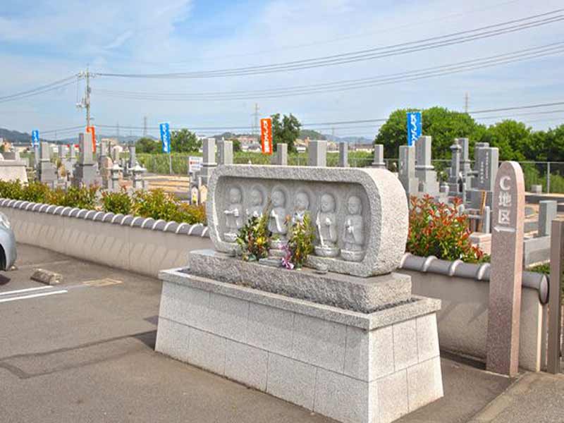 オアシス霊園 玉島 永代供養墓
