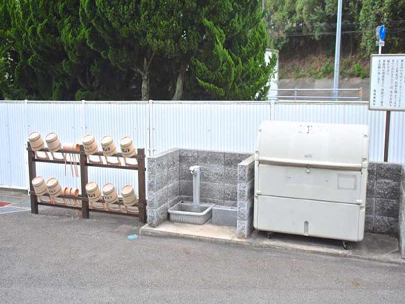 オアシス墓苑 大門