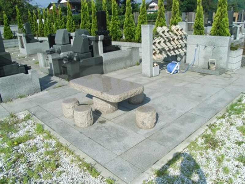 羽生東霊園　休憩スペース