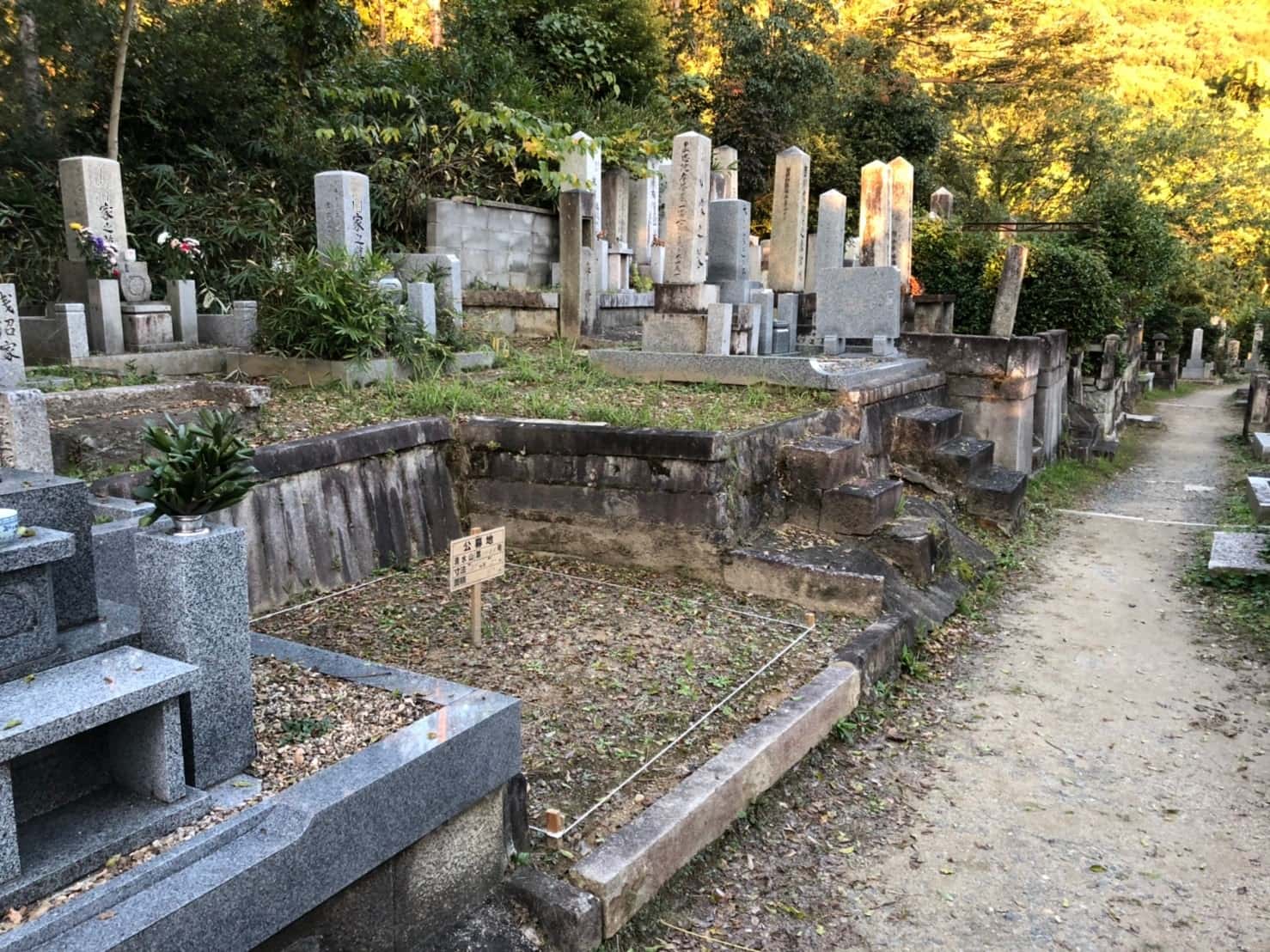 京都清水山墓地の空き区画