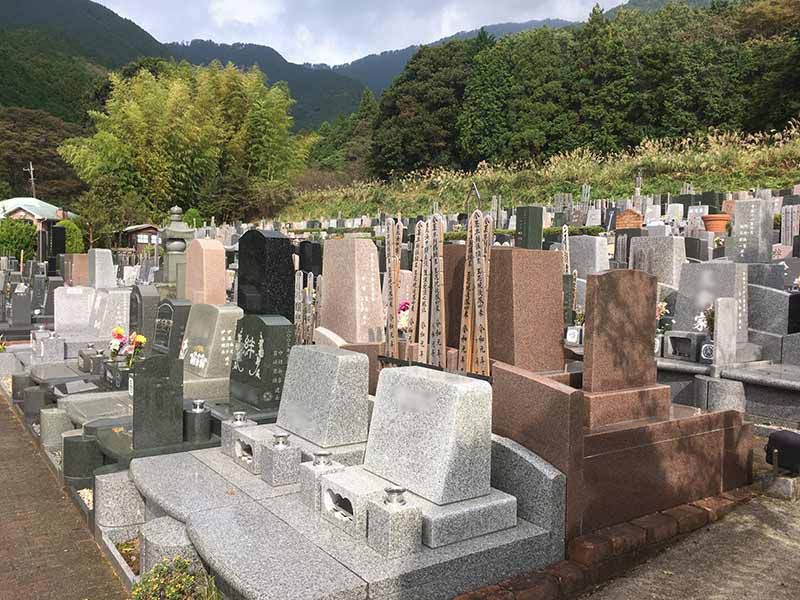 メモワール秦野　日当たりのよい墓域